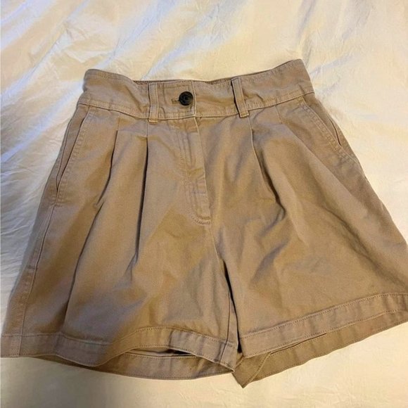 ARITZIA THE GROUP BABATON TAN PLEATED SHORTS SIZE 4 - Picture 1 of 2